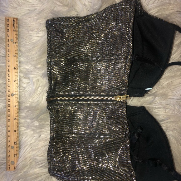 Shiny crop top 😍 - Picture 5 of 5